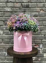 Цветочная композиция из Гипсофила и Розы в шляпной коробке #REPLACE_PRED# Эльбрусский