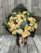 Букет цветов из:  Розы и Лизиантусы #REPLACE_PRED# Эльбрусский