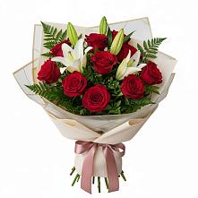 Букет цветов из:  Лилии и Розы в Эльбрусский