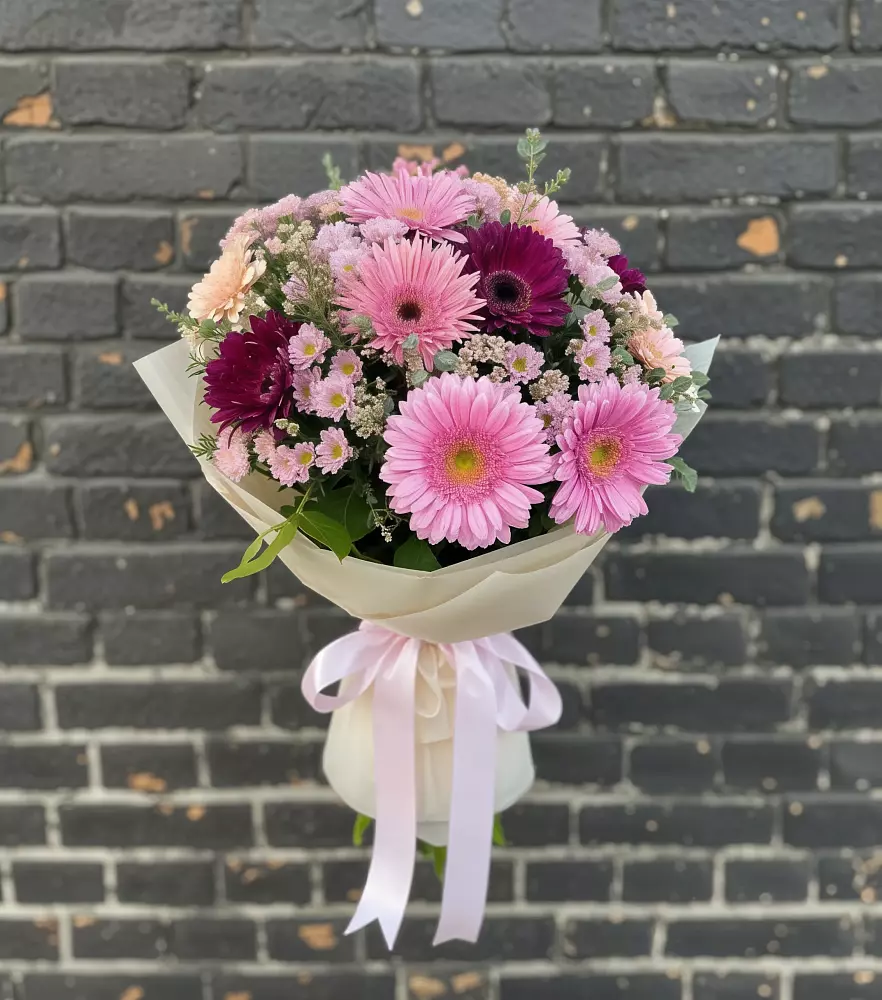 Букет цветов из: Герберы и Хризантемы в Эльбрусский