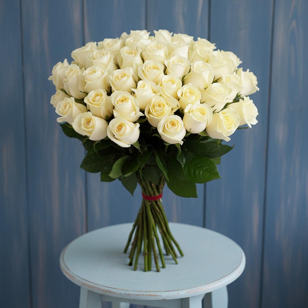 Букет 51 Белая роза Эдлесс Лав в Эльбрусский