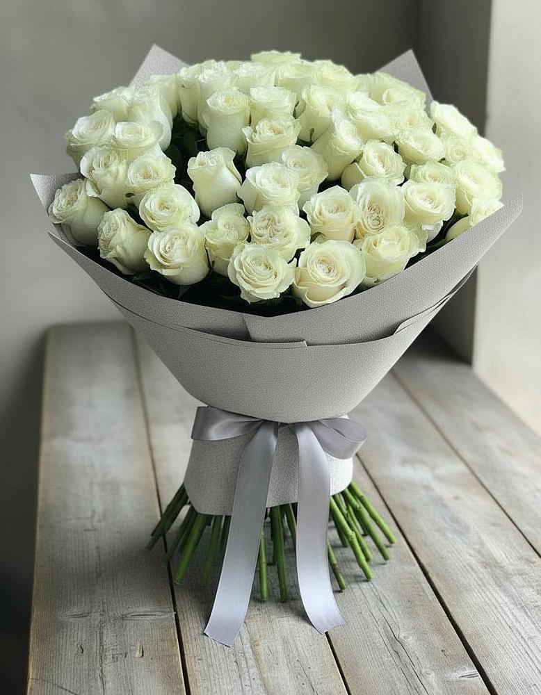 Букет 35 Белых роз в Эльбрусский