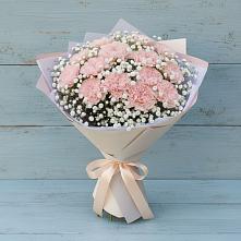 Букет цветов из:  Гвоздики в Эльбрусский