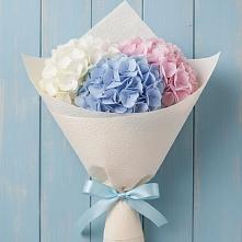 Букет цветов из:  Гортензия в Эльбрусский