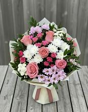 Букет цветов из:  Альстромерии, Гвоздики, Розы и Хризантемы в Эльбрусский