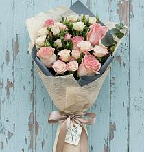 Букет цветов из:  Розы #REPLACE_PRED# Эльбрусский