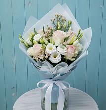 Букет цветов из:  Розы и Лизиантусы #REPLACE_PRED# Эльбрусский